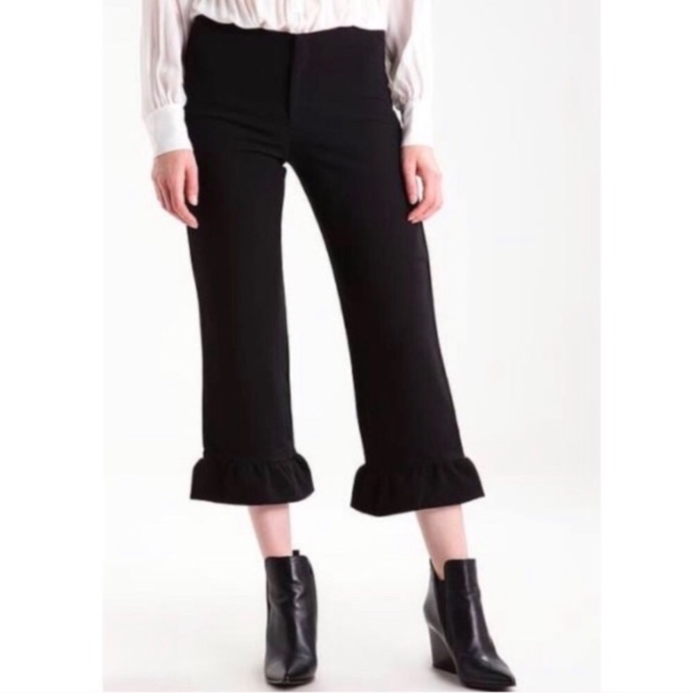 Banana Republic black ruffle hem cropped pants - Picture 3 of 7
